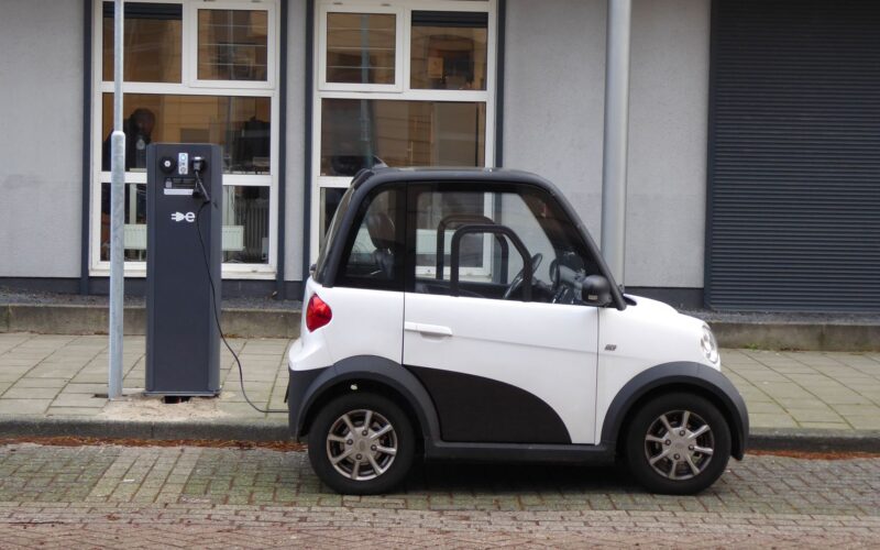 Verkeersbelasting Vlaanderen 2026: berekening en EV-tarief