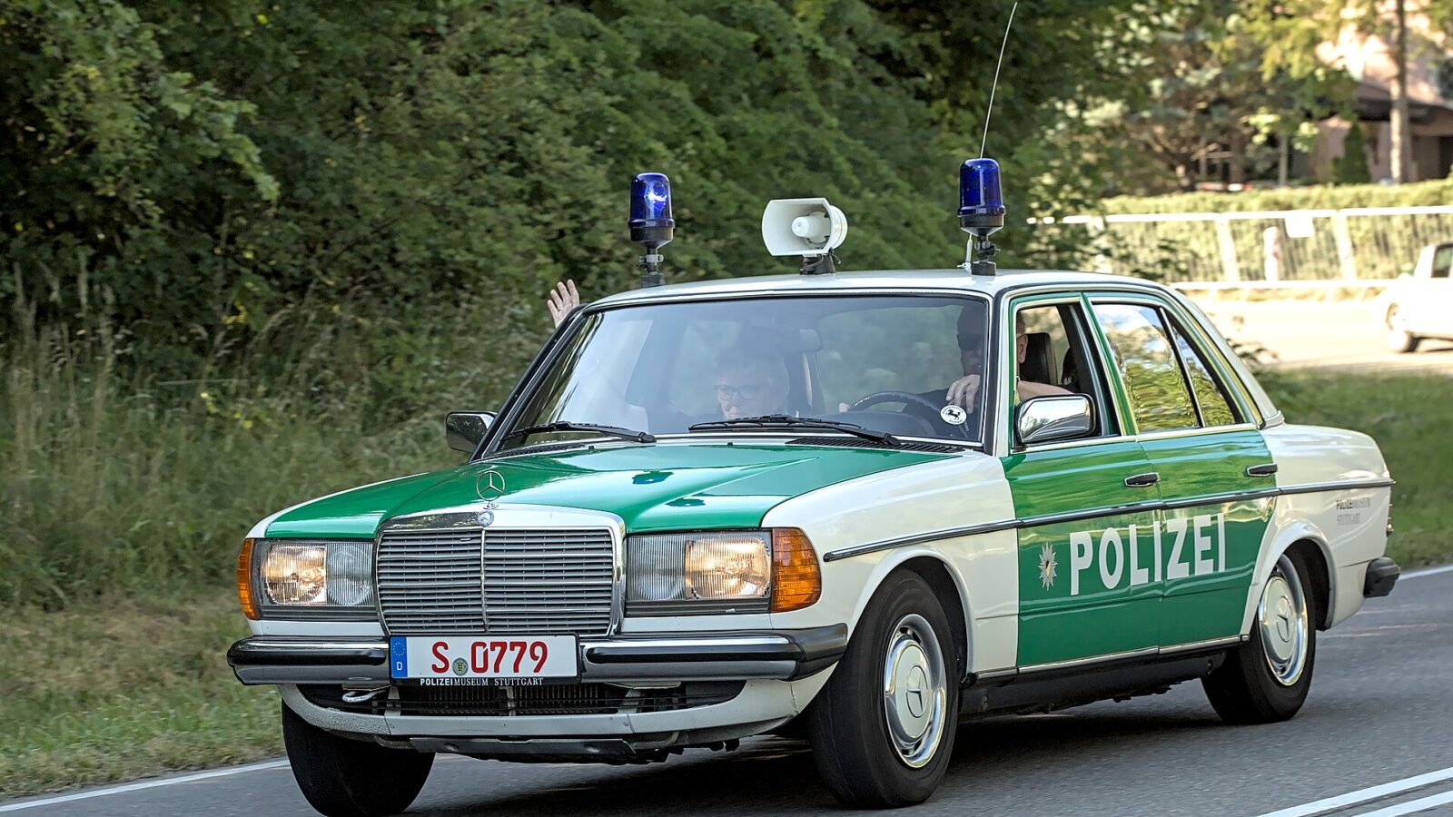 Mercedes-Benz W123 kopen: prijzen, roest en kooptips